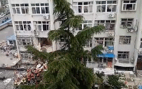 突發(fā)！青島一居民樓發(fā)生爆燃！已造1人死亡，7人受傷！3公里外有震感…