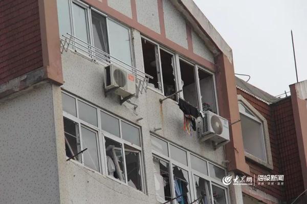 突發(fā)！青島一居民樓發(fā)生爆燃！已造1人死亡，7人受傷！3公里外有震感…